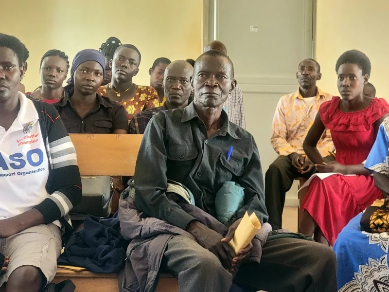 AIC meets community staff  to ensure a good working relationship and seeks for continued support to the project.